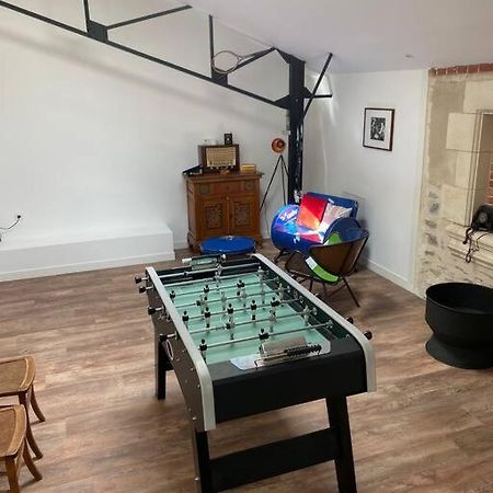 Loft Proche Centre Ville Hotes Habitant A L Etage Laval  Buitenkant foto